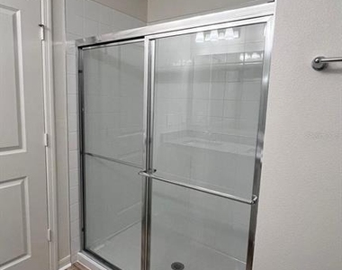 9324 Westside Hills Drive - Photo Thumbnail 10