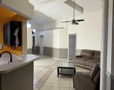 815 Delfino Place - Photo Thumbnail 5