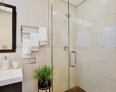2914 Lando Lane - Photo Thumbnail 17