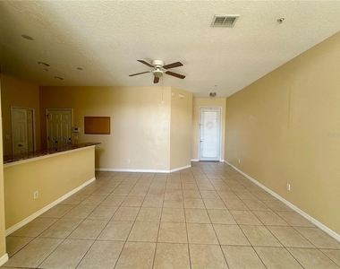 6112 Chapledale Drive - Photo Thumbnail 10