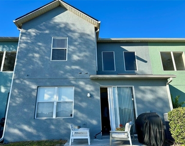 6112 Chapledale Drive - Photo Thumbnail 2
