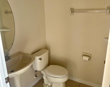 6112 Chapledale Drive - Photo Thumbnail 3