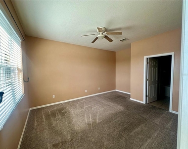 6112 Chapledale Drive - Photo Thumbnail 4