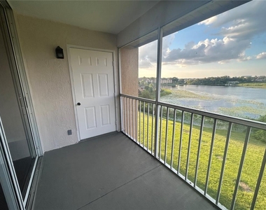8939 Latrec Avenue - Photo Thumbnail 12