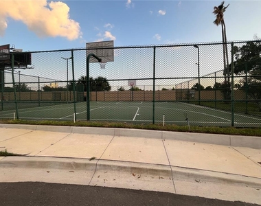 8939 Latrec Avenue - Photo Thumbnail 18