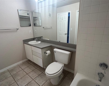 8939 Latrec Avenue - Photo Thumbnail 8