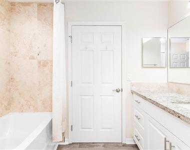 6308 Raleigh Street - Photo Thumbnail 15