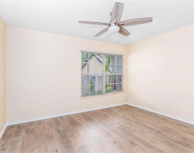 6308 Raleigh Street - Photo Thumbnail 9
