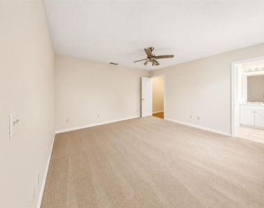 127 Titan Drive - Photo Thumbnail 8