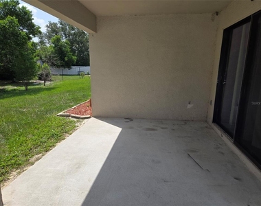 2235 Lakeridge Drive - Photo Thumbnail 14