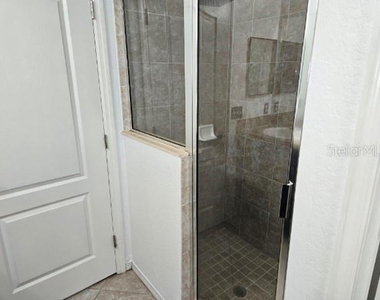 2235 Lakeridge Drive - Photo Thumbnail 9