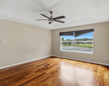 2226 Westbourne Drive - Photo Thumbnail 23