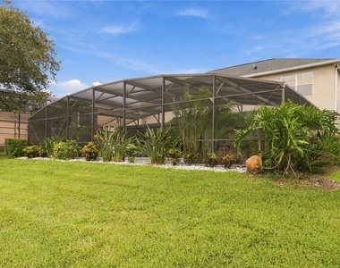 2226 Westbourne Drive - Photo Thumbnail 34