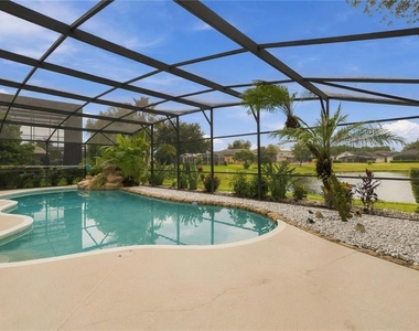 2226 Westbourne Drive - Photo Thumbnail 31