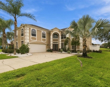 2226 Westbourne Drive - Photo Thumbnail 1