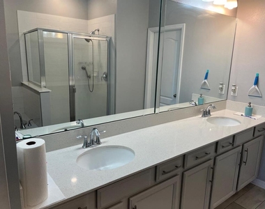 393 Evertree Loop - Photo Thumbnail 10