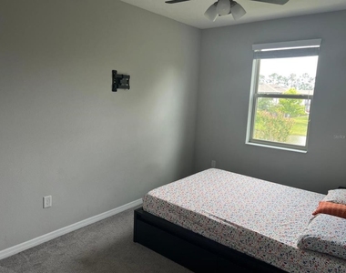 393 Evertree Loop - Photo Thumbnail 25