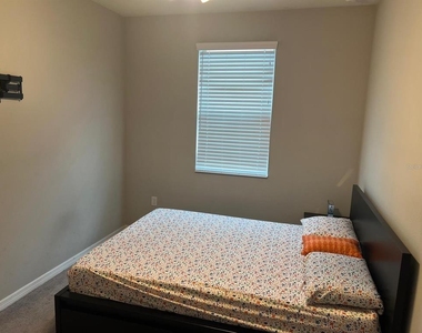 393 Evertree Loop - Photo Thumbnail 24