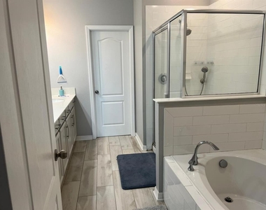 393 Evertree Loop - Photo Thumbnail 18
