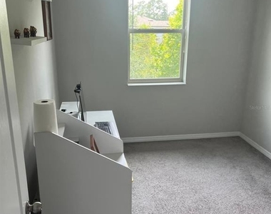 393 Evertree Loop - Photo Thumbnail 28