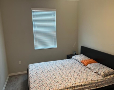 393 Evertree Loop - Photo Thumbnail 23