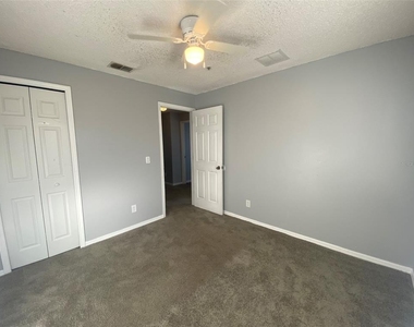 2076 Cypress Bay Boulevard - Photo Thumbnail 22