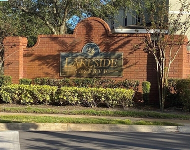 2076 Cypress Bay Boulevard - Photo Thumbnail 31