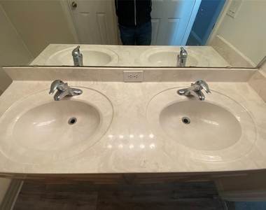 2076 Cypress Bay Boulevard - Photo Thumbnail 18
