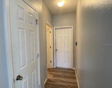 2076 Cypress Bay Boulevard - Photo Thumbnail 10