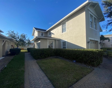 2076 Cypress Bay Boulevard - Photo Thumbnail 1