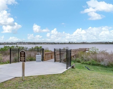 7260 Duxbury Ln - Photo Thumbnail 24