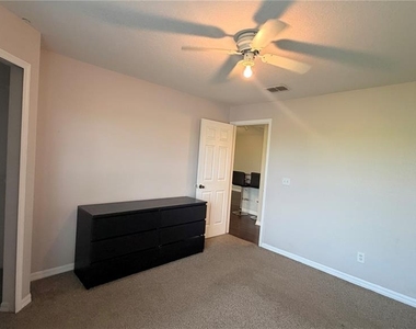 8849 Latrec Avenue - Photo Thumbnail 17