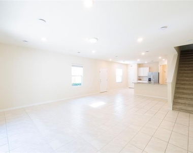 4609 Sparkling Shell Avenue - Photo Thumbnail 29