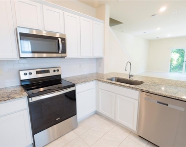 4609 Sparkling Shell Avenue - Photo Thumbnail 37