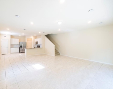 4609 Sparkling Shell Avenue - Photo Thumbnail 31