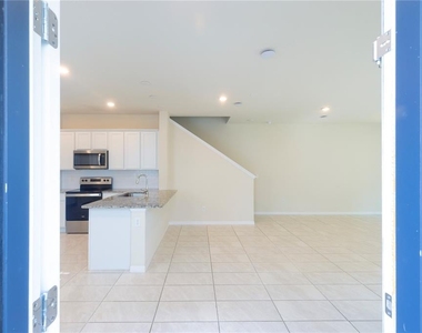 4609 Sparkling Shell Avenue - Photo Thumbnail 23
