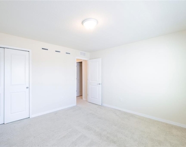 4609 Sparkling Shell Avenue - Photo Thumbnail 50