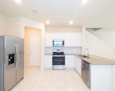4609 Sparkling Shell Avenue - Photo Thumbnail 32