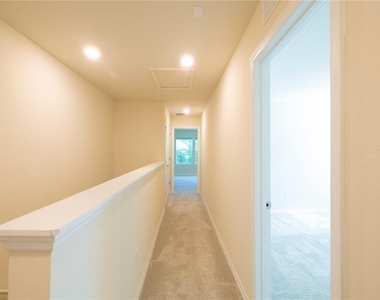 4609 Sparkling Shell Avenue - Photo Thumbnail 43