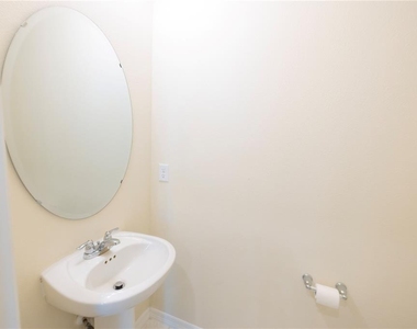 4609 Sparkling Shell Avenue - Photo Thumbnail 39