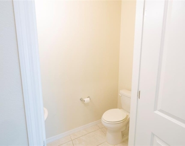 4609 Sparkling Shell Avenue - Photo Thumbnail 38