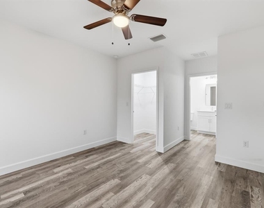 9275 Anita Avenue - Photo Thumbnail 11