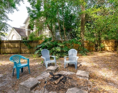 254 Oak Park Place - Photo Thumbnail 27