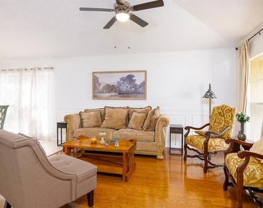 254 Oak Park Place - Photo Thumbnail 4