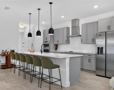 2254 Lost Horizon Way - Photo Thumbnail 10
