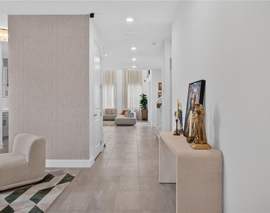 2254 Lost Horizon Way - Photo Thumbnail 2