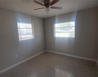 5329 Satel Drive - Photo Thumbnail 8