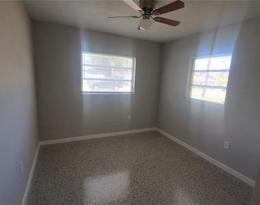 5329 Satel Drive - Photo Thumbnail 7