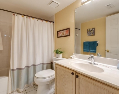 555 Harrison Avenue - Photo Thumbnail 14