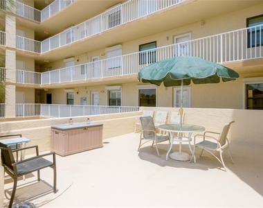 555 Harrison Avenue - Photo Thumbnail 23